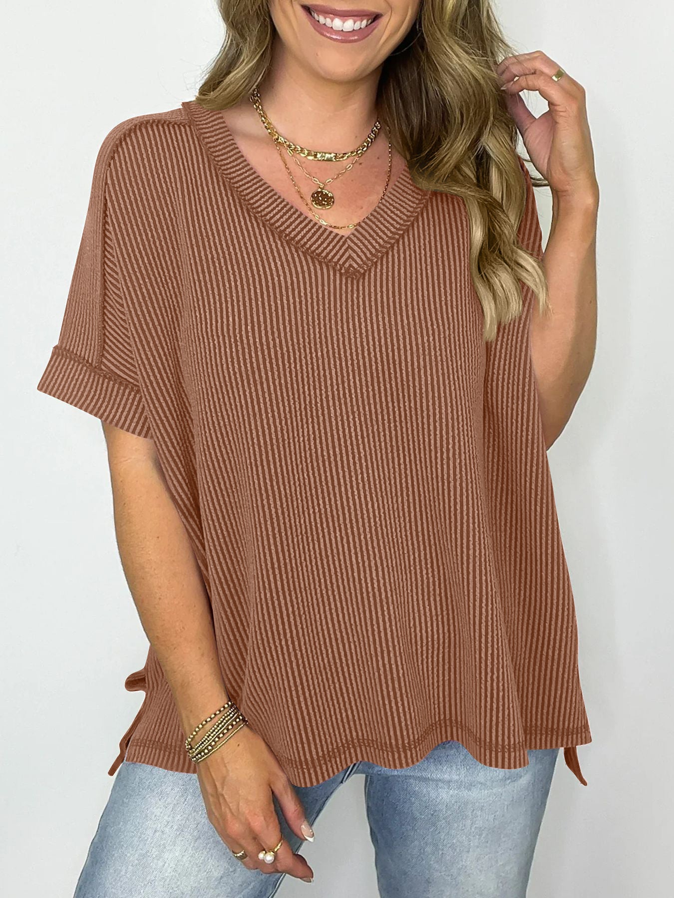 V-neck T-shirt - Ztroc